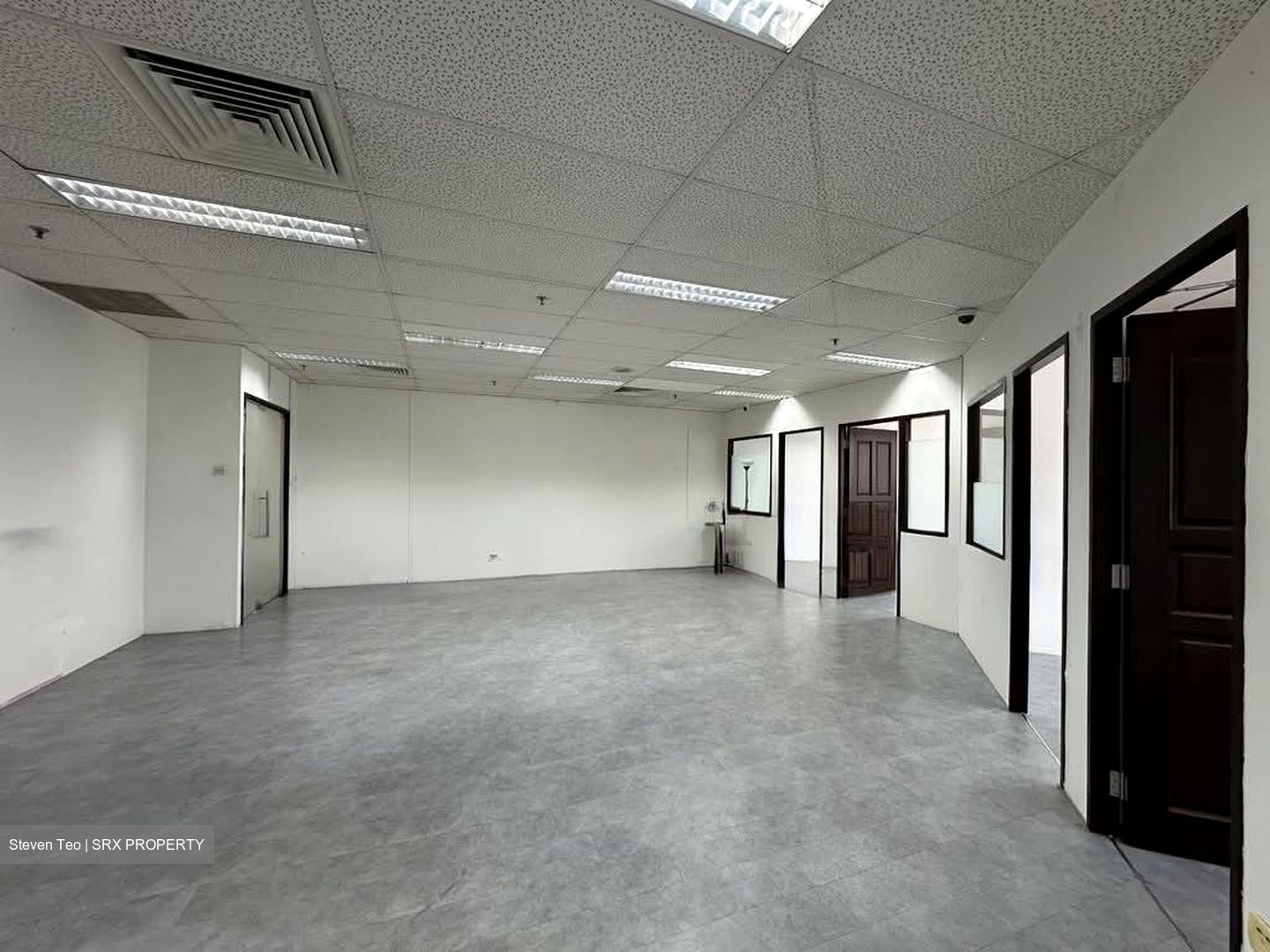 Chinatown Point (D1), Office #576577181